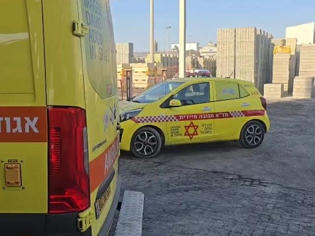 В промзоне Ашдода погиб рабочий